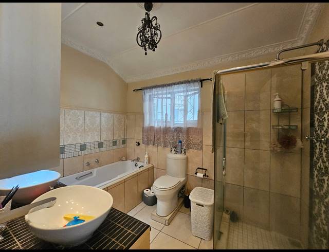 3 BEDROOM FREEHOLD FOR SALE IN WESTVILLE